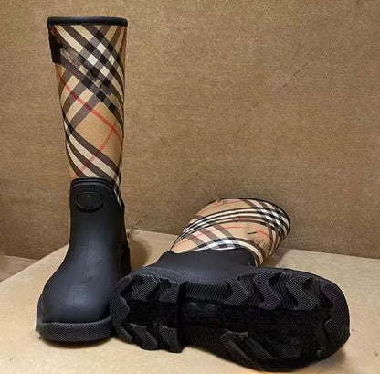 Berry BOOTS