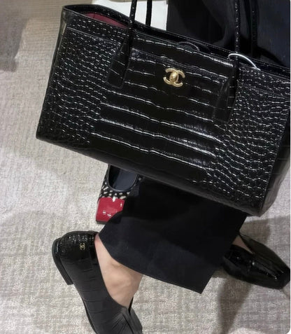 CC Bag Crocodile Embossed