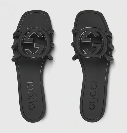 UCC Sandals